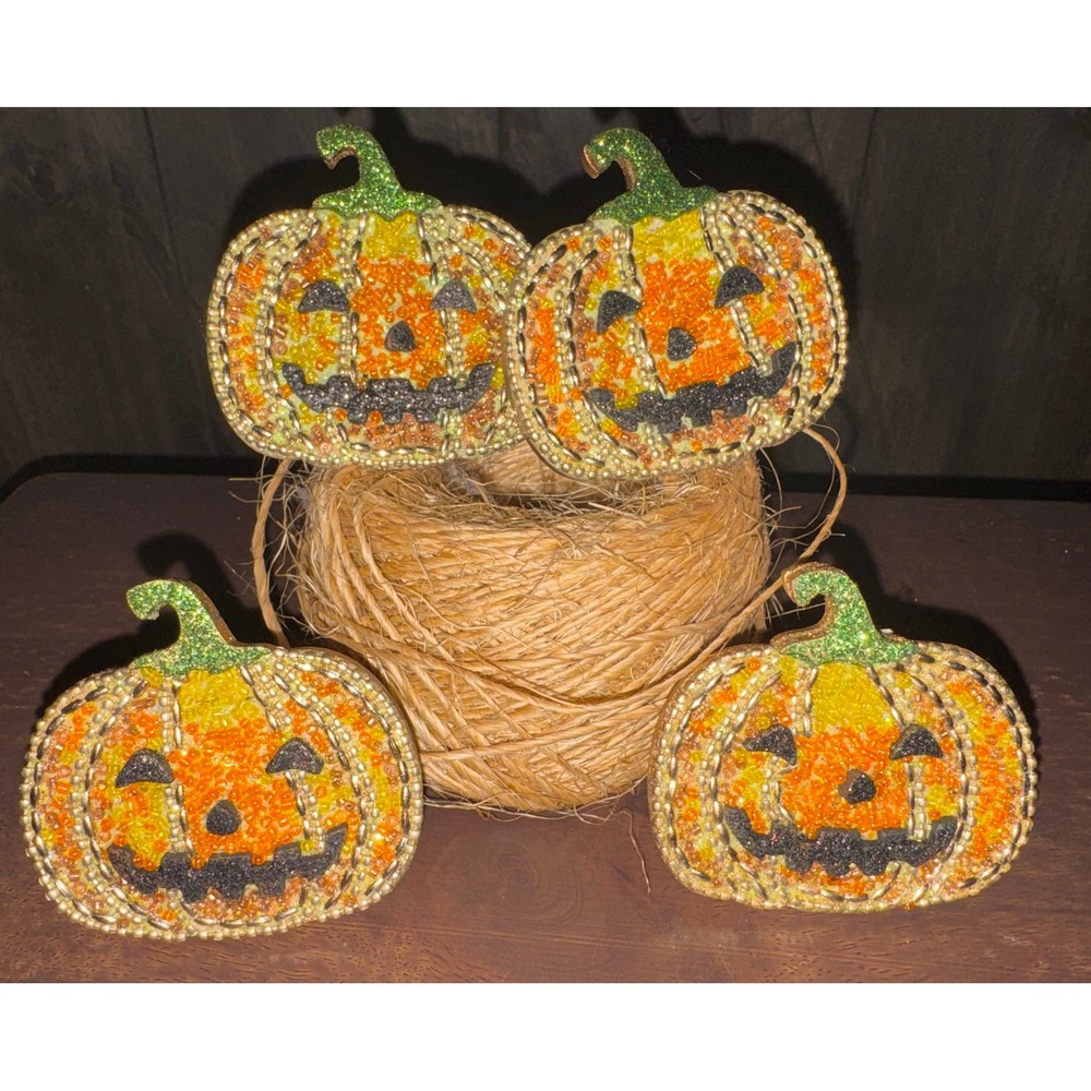 Tahari Set of 4 Beaded‎ Glitter Pumpkin Napkin Rings Halloween Decor Table